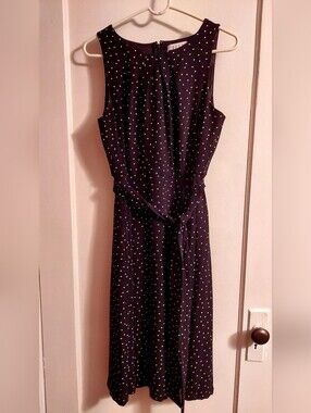 Sleeveless Black Dot Midi Dress with Tie Waist